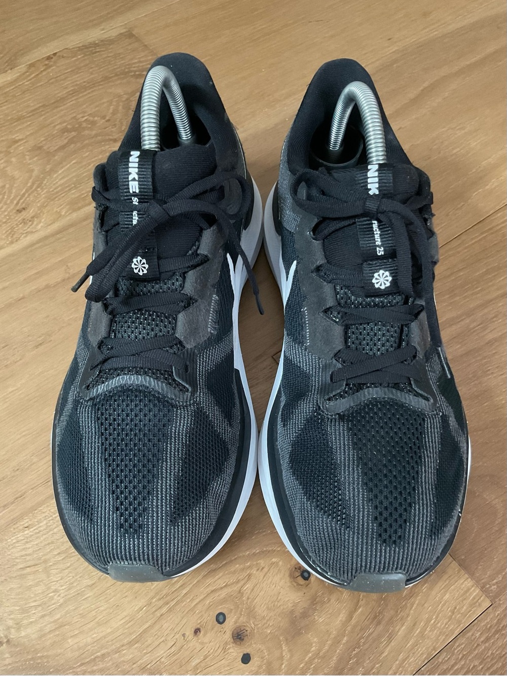 Nike Air Zoom Structure 25 Black Iron Grey Running Shoes Mens 10.5 DJ7883-002